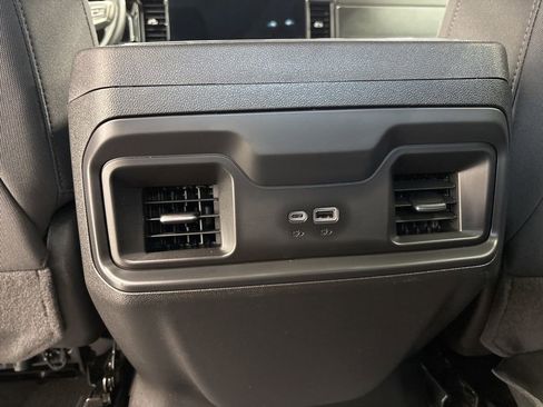 Used 2024 Chevrolet Silverado 1500 RST w/ Z71 Off-Road Package AWD/4WD image 18