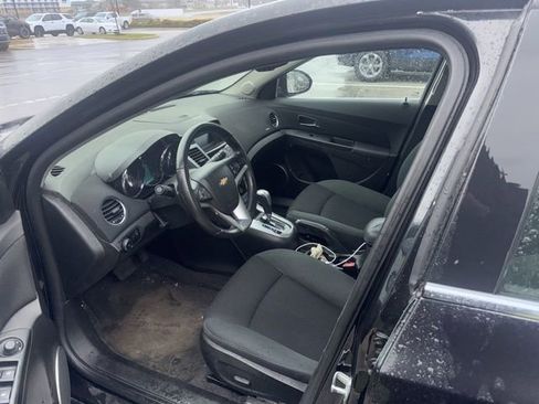 Used 2011 Chevrolet Cruze LT w/ RS Package image 8