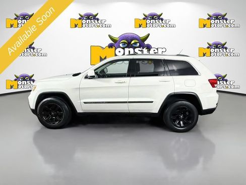 Used 2012 Jeep Grand Cherokee Laredo AWD/4WD image 8