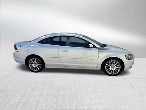 Used 2007 Volvo C70 T5 image 5