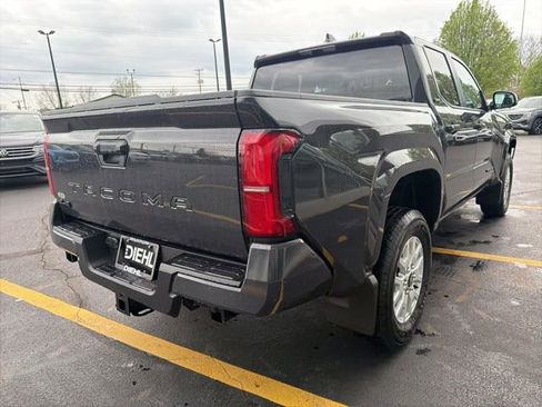 New 2026 Toyota Tacoma SR5 AWD/4WD image 7