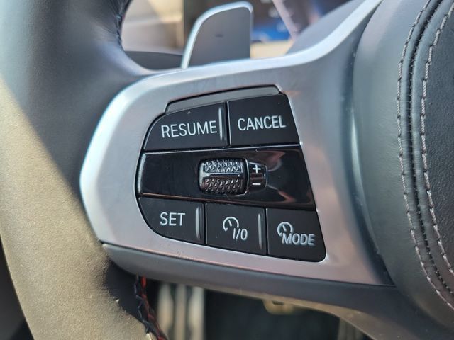 Used 2025 BMW X7 M60i AWD/4WD image 29