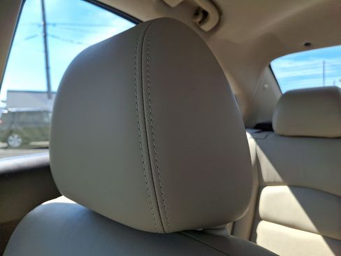 Used 2014 Chevrolet Cruze LTZ w/ Sun, Sound and Sport Package FWD image 13