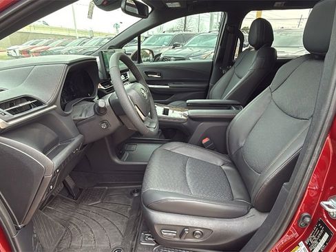 New 2026 Toyota Sienna Limited image 10