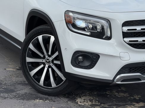 Used 2020 Mercedes-Benz GLB 250 4MATIC image 9