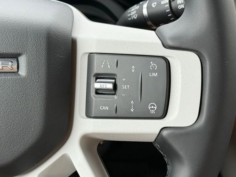 New 2026 Land Rover Defender 110 X-Dynamic SE AWD/4WD image 20