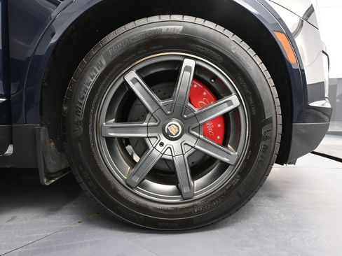 Used 2017 Cadillac XT5 Luxury image 15