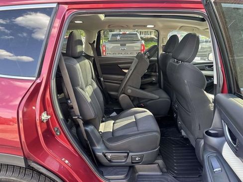 Used 2019 Subaru Ascent Premium w/ Popular Package #3 AWD/4WD image 12