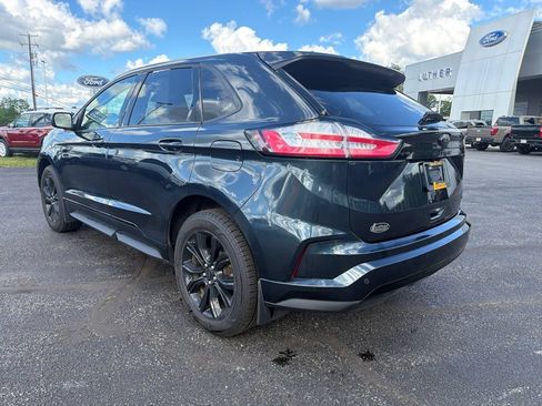 Used 2023 Ford Edge SE w/ Black Appearance Package AWD/4WD image 3