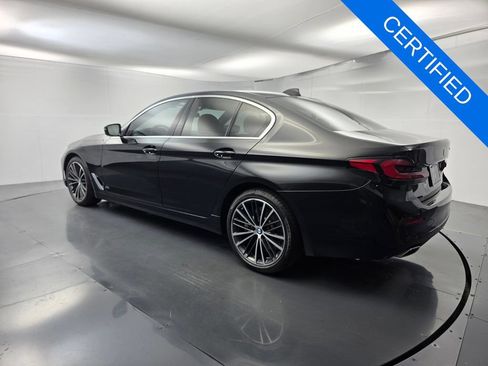 Certified 2023 BMW 530i w/ Premium Package RWD image 6