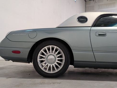 Used 2004 Ford Thunderbird Pacific Coast RWD image 37