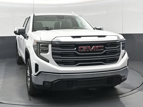 Used 2024 GMC Sierra 1500 SLT RWD image 36