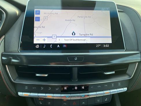 Used 2022 Cadillac CT5 Sport image 21