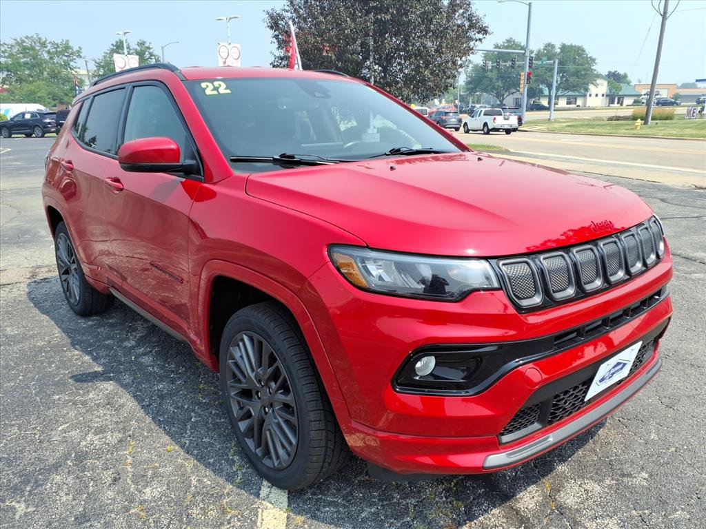 Used 2022 Jeep Compass Limited AWD/4WD image 1