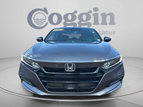 Used 2018 Honda Accord Sport image 8