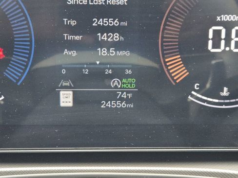 Used 2024 Hyundai Santa Fe SEL FWD image 26