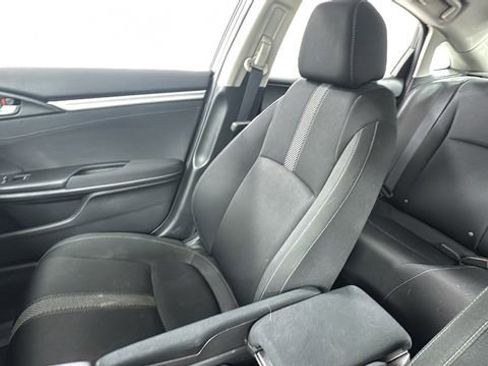 Used 2018 Honda Civic EX image 13