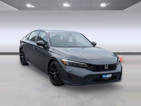Used 2025 Honda Civic Sport image 7