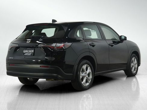 Used 2024 Honda HR-V LX image 5