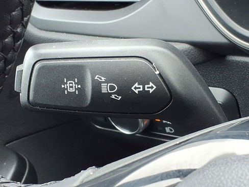 Used 2022 Ford Escape SE w/ Convenience Package image 24