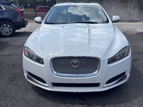 Used 2015 Jaguar XF Portfolio RWD image 4