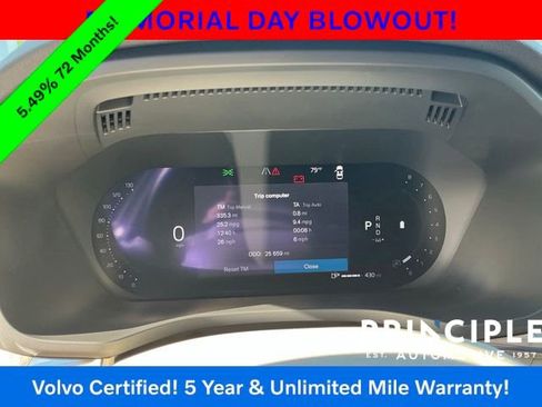 Certified 2023 Volvo XC60 B5 Plus FWD image 17