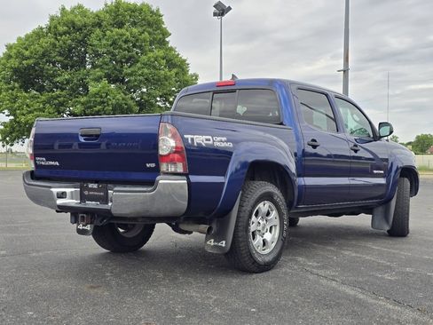 Used 2014 Toyota Tacoma 4x4 Double Cab w/ TRD Off-Road Package image 14