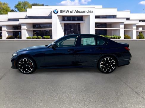 New 2026 BMW 330i xDrive Sedan w/ M Sport Package AWD/4WD image 8
