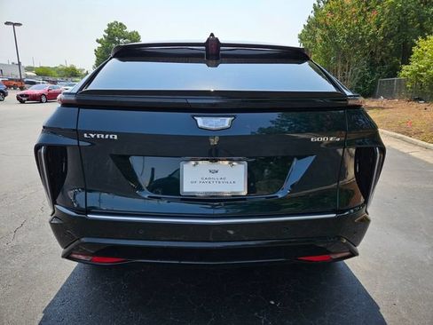 Used 2024 Cadillac Lyriq Tech AWD/4WD image 6