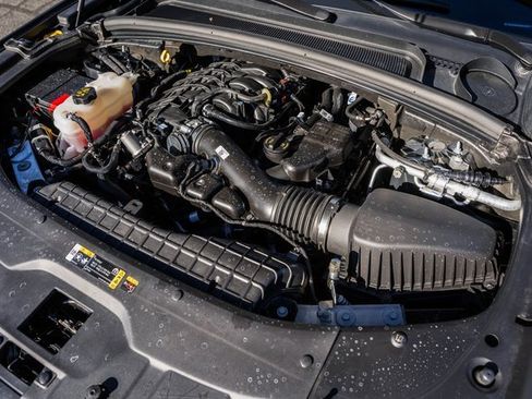 Used 2025 Jeep Grand Cherokee Altitude image 18