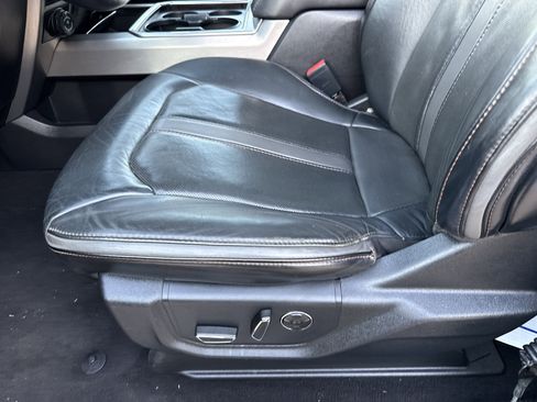 Used 2020 Ford F250 Platinum w/ Tremor Off-Road Package image 5