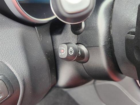 Used 2021 Mercedes-Benz GLC 300 GLC 300 image 27