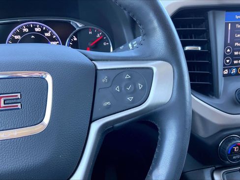 Used 2022 GMC Acadia Denali w/ Denali Ultimate Package AWD/4WD image 24