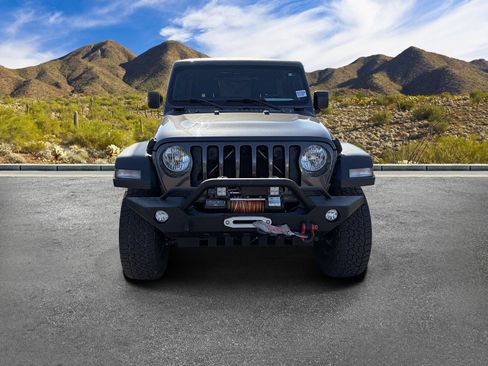 Used 2018 Jeep Wrangler Unlimited Sport S AWD/4WD image 6
