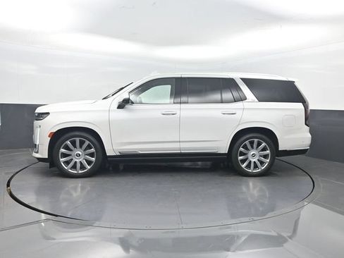 Used 2021 Cadillac Escalade Premium Luxury Platinum RWD image 2