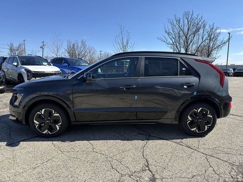 New 2025 Kia Niro Wind w/ Wind Preserve Package FWD image 27