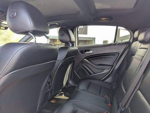 Used 2019 Mercedes-Benz GLA 250 GLA 250 image 27
