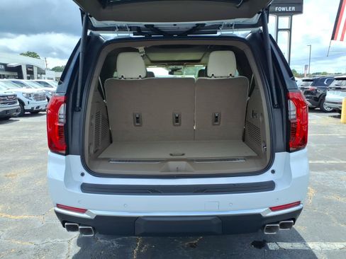 New 2026 GMC Yukon Denali w/ Sun & Power Step Package RWD image 6