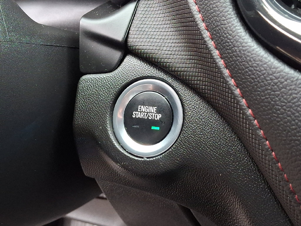 Used 2023 Chevrolet Equinox RS AWD/4WD image 30