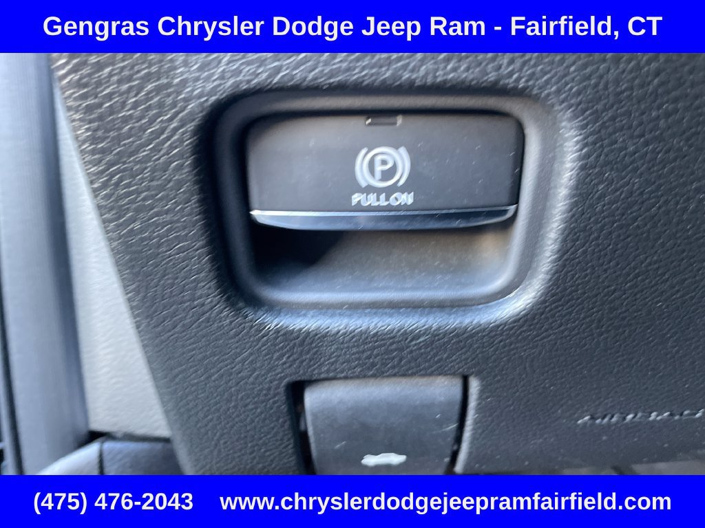 Used 2023 Jeep Grand Cherokee L Limited AWD/4WD image 60