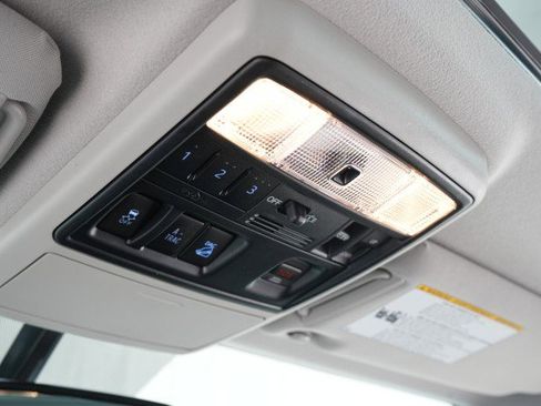 Used 2018 Toyota 4Runner Limited image 46