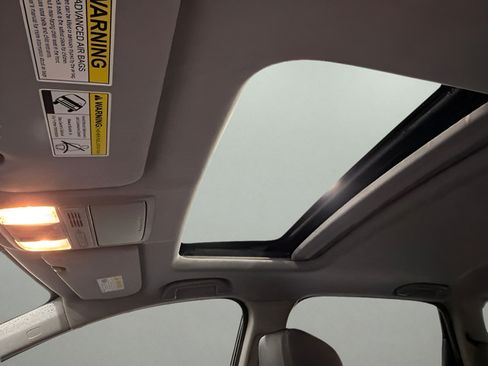 Used 2017 Honda CR-V EX-L image 27