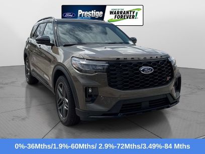 New 2026 Ford Explorer ST w/ Sun And Sound Package