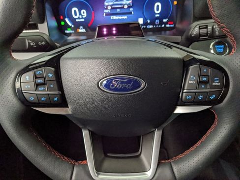 New 2025 Ford Explorer ST-Line w/ ST-Line Street Pack image 17