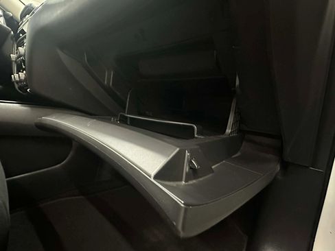 Used 2020 Nissan Pathfinder SV image 55