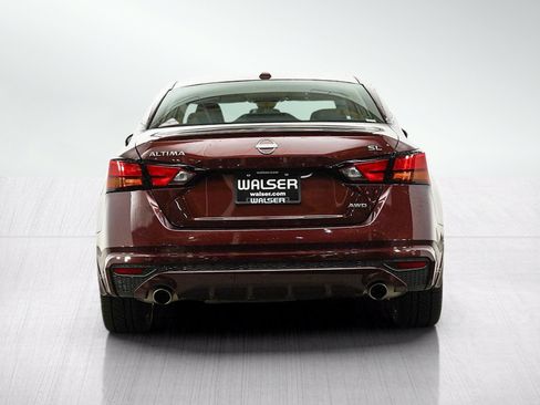 Used 2024 Nissan Altima 2.5 SL AWD/4WD image 4