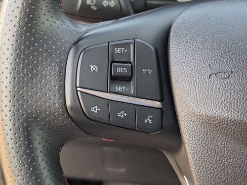 Used 2025 Ford Escape ST-Line FWD image 23