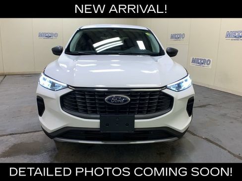 Used 2023 Ford Escape Active AWD/4WD image 41