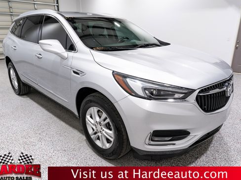 Used 2020 Buick Enclave Essence w/ Sound and Sites Package image 6
