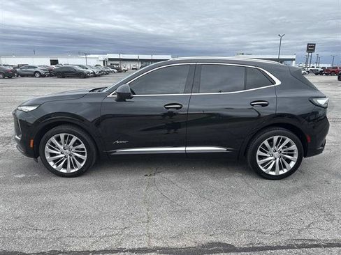 Used 2024 Buick Envision Avenir AWD/4WD image 10